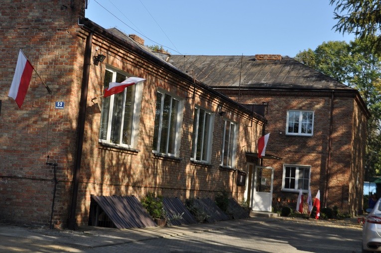 Nowy sztandar dla szkoły w Orszymowie