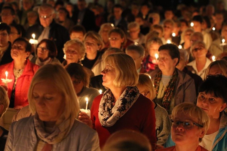 Akatyst w Paradyżu - cz. I