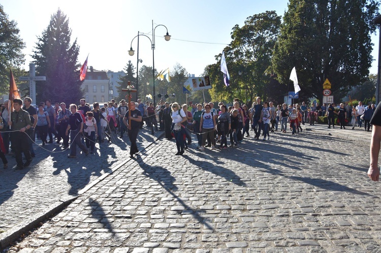 Pielgrzymka trzebnicka 2018 - cz. 12 - Oborniki Śląskie