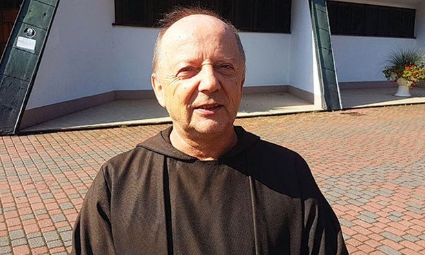 O. Stanisław jest misjonarzem w Hondurasie.