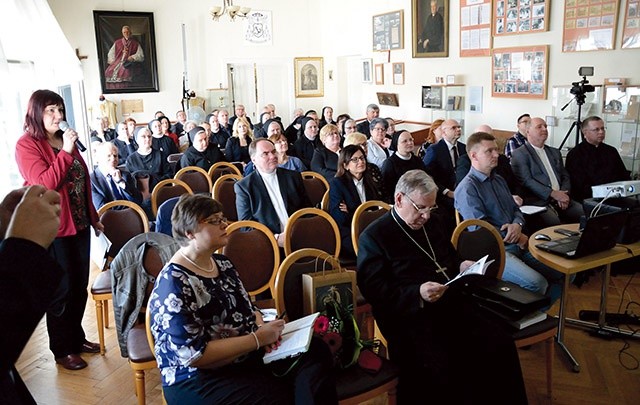 12 i 13 października odbyła się sesja naukowa o fenomenie Branic w czasach biskupa Nathana.