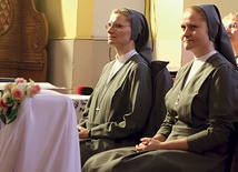 Siostry Urszula Taborek i Jadwiga Rakoczy potwierdziły wybór Jezusa jako Oblubieńca na wieki.