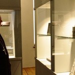 Wernisaż wystawy "Nasz Papież" i prezentacja papieskiego znaczka