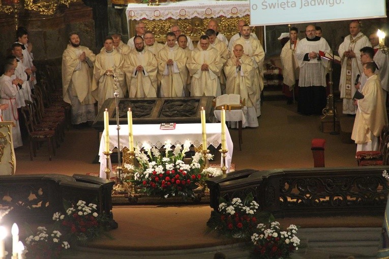 Pielgrzymka trzebniczan do grobu św. Jadwigi