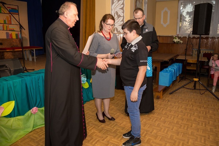 Spektakl i konkurs o św Stanisławie 