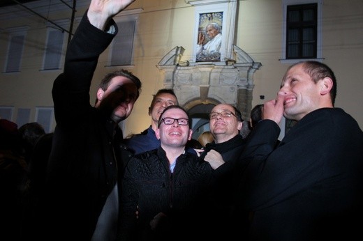 Odsłonięcie mozaiki w oknie papieskim i koncert dziękczynny