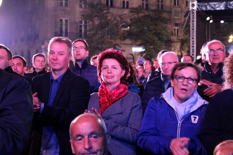 Odsłonięcie mozaiki w oknie papieskim i koncert dziękczynny