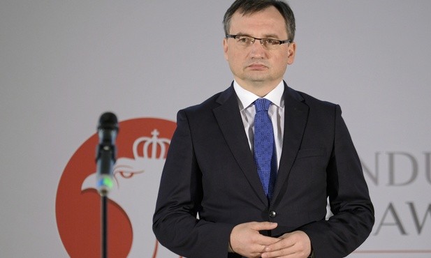 Ziobro wniósł o uznanie niekonstytucyjności kierowania pytań do TSUE ws. sądownictwa