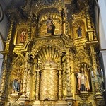 Pokryty złotem El Altar de Oro, który według legendy ocalał z najazdu krwiożerczego Henry’ego Morgana.
