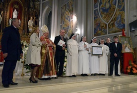 Doroczna nagroda Funduszu im. bp. Jana Chrapka przypadła w tym roku siostrom dominikankom z Broniszewic w Wielkopolsce, prowadzącym "Dom dla chłopaków"