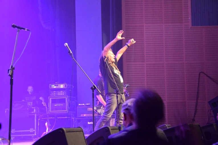 Koncert zespołu 2Tm2,3 w Skierniewicach 