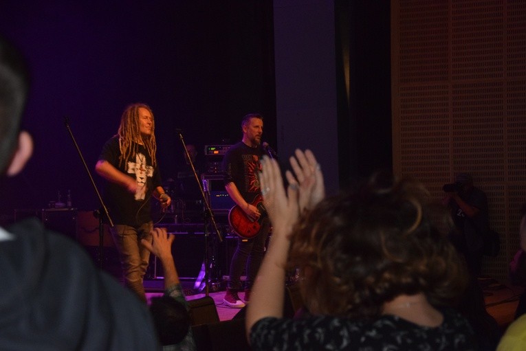 Koncert zespołu 2Tm2,3 w Skierniewicach 