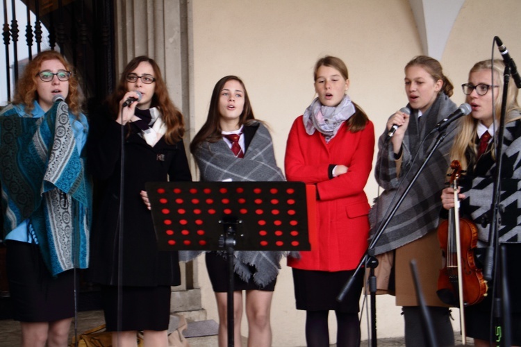 Widowisko Dumy i Radości