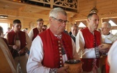 Poświęcenie odbudowanego po pożarze kościoła na Stecówce
