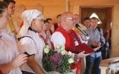 Poświęcenie odbudowanego po pożarze kościoła na Stecówce