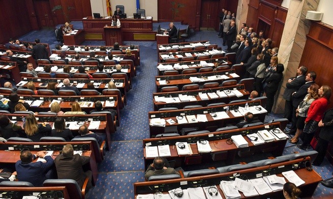 Parlament Macedonii zainicjował procedurę zmiany nazwy kraju