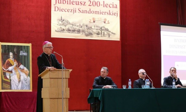 Rozeznać sytuację 