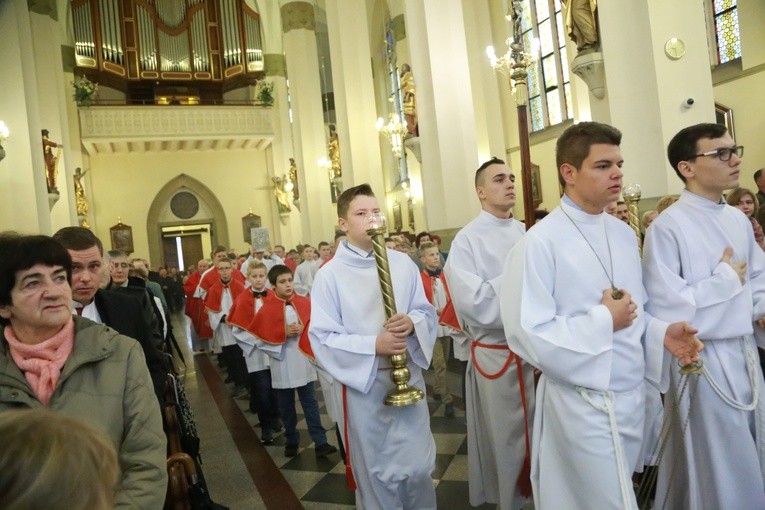 Relikwie bł. ks. Popiełuszki w  Grybowie
