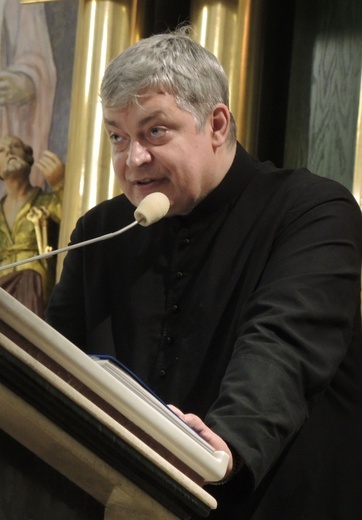 Ks. Piotr Pawlukiewicz i "Podróż życia" w Ustroniu