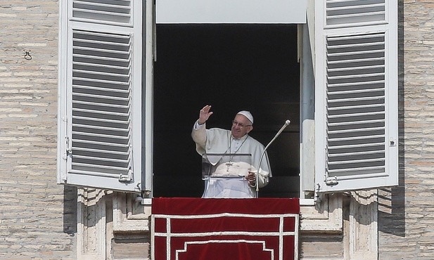 Franciszek: Kiedy myślę o nadziei, przychodzi mi na myśl obraz kobiety w ciąży