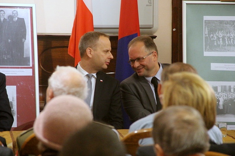 Ruszył wspólny program wojewody i IPN