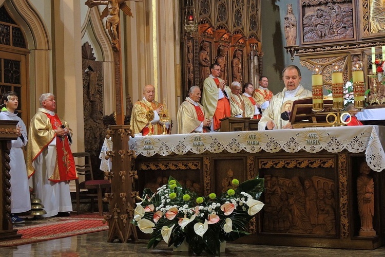 Wilamowice świętowały ze św. Józefem Bilczewskim