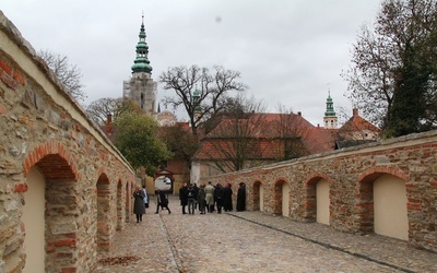 Opactwo w Henrykowie pięknieje