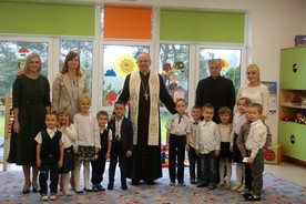 Arcybiskup odwiedził każdą z przedszkolnych sal