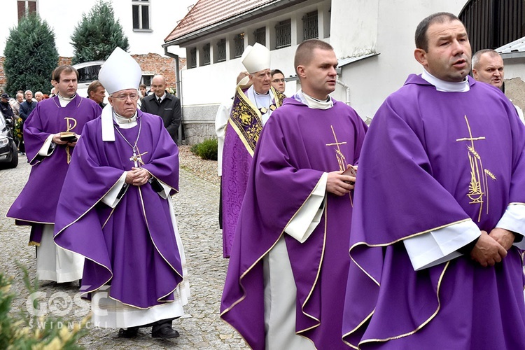 Pogrzeb ks. Stanisława Kościelnego