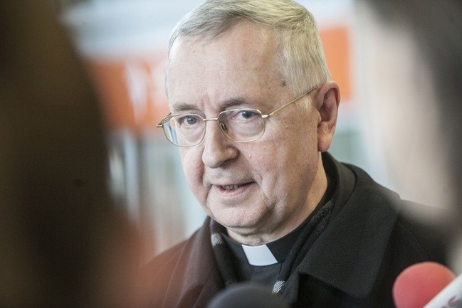 Abp Gądecki: Parafia ma być domem młodych