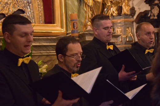 Koncert Finałowy II Ogólnopolskiego Festiwalu Muzyki Chóralnej im. M. Zieleńskiego w Łowiczu