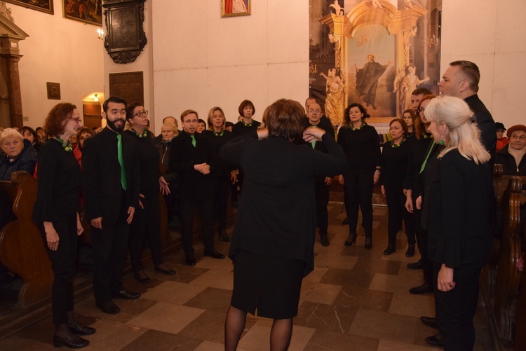 Koncert Finałowy II Ogólnopolskiego Festiwalu Muzyki Chóralnej im. M. Zieleńskiego w Łowiczu