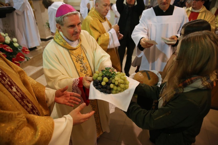 Poświęcenie kościoła i ołtarza