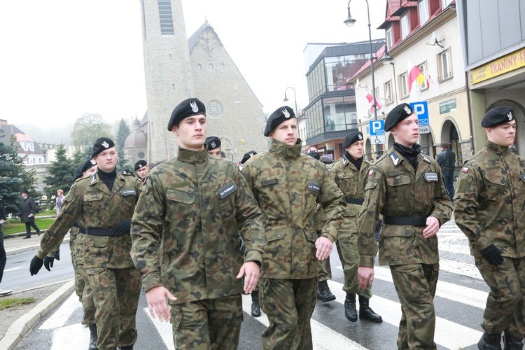 Pomnik Piłsudskiego w Limanowej