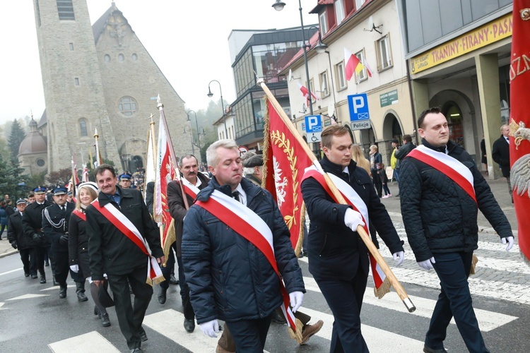 Pomnik Piłsudskiego w Limanowej