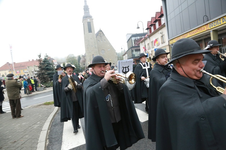 Pomnik Piłsudskiego w Limanowej