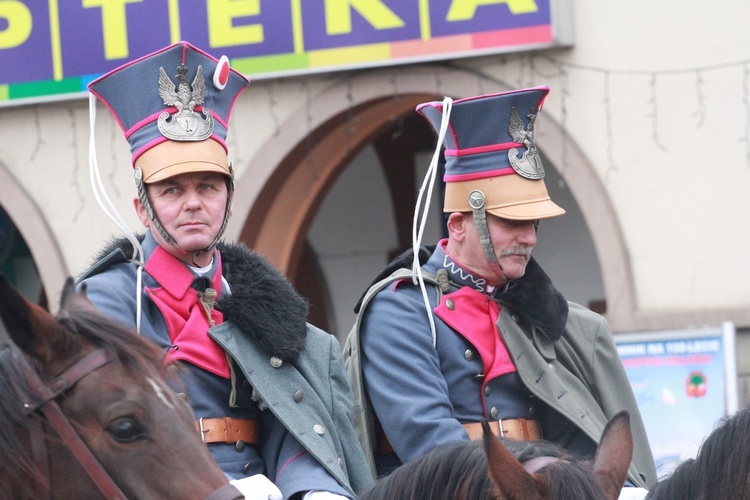 Pomnik Piłsudskiego w Limanowej