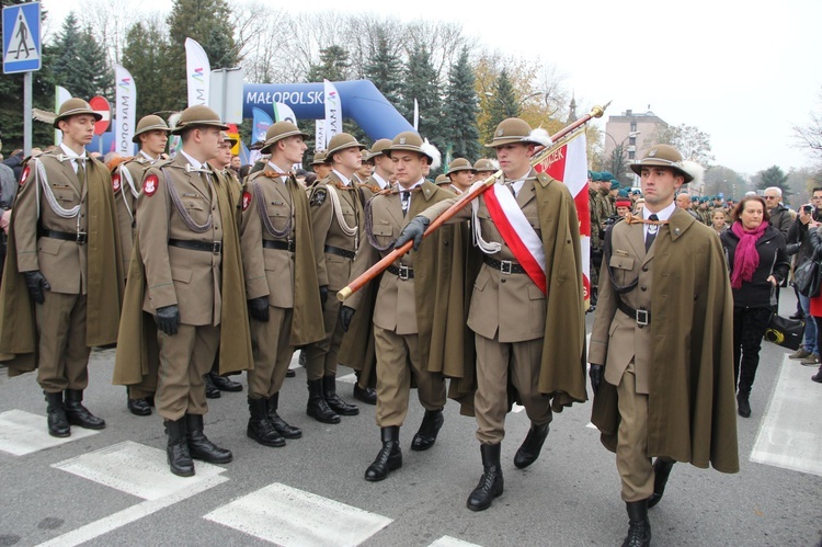 Odsłonięcie pomnika J. Piłsudskiego w Nowym Sączu