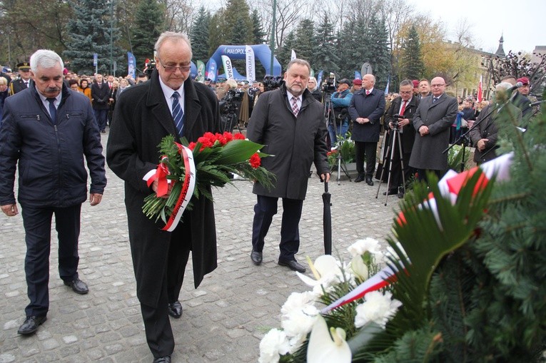 Odsłonięcie pomnika J. Piłsudskiego w Nowym Sączu