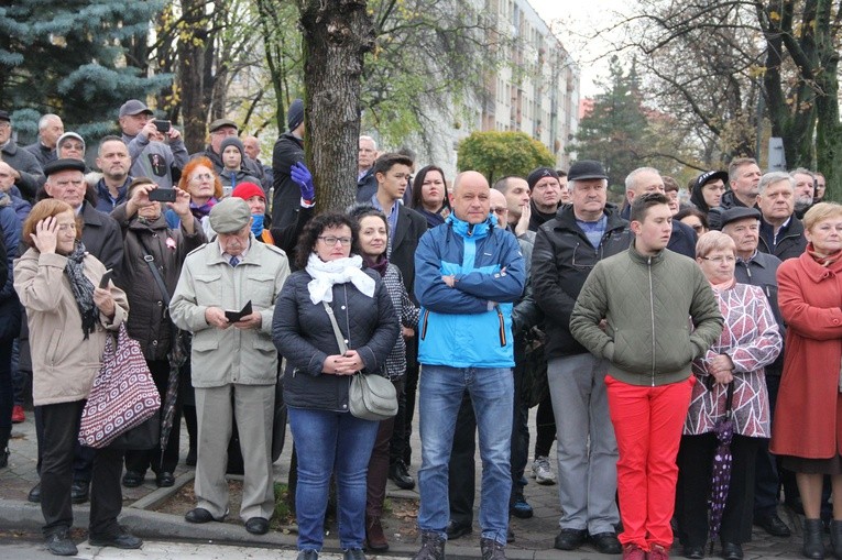 Odsłonięcie pomnika J. Piłsudskiego w Nowym Sączu