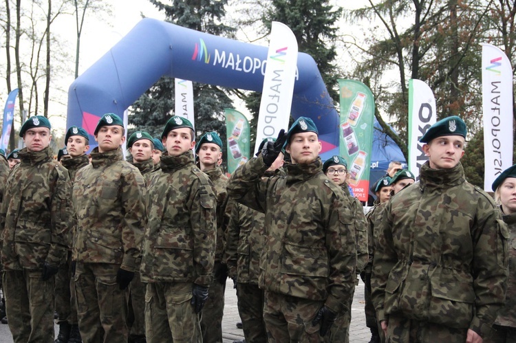 Odsłonięcie pomnika J. Piłsudskiego w Nowym Sączu