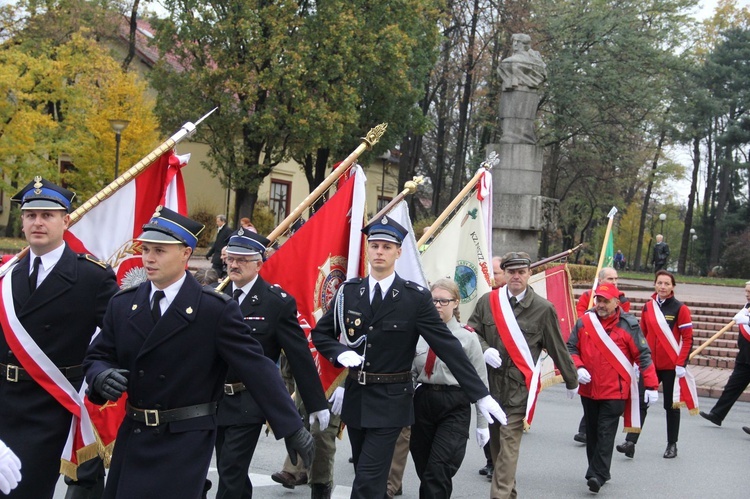 Odsłonięcie pomnika J. Piłsudskiego w Nowym Sączu