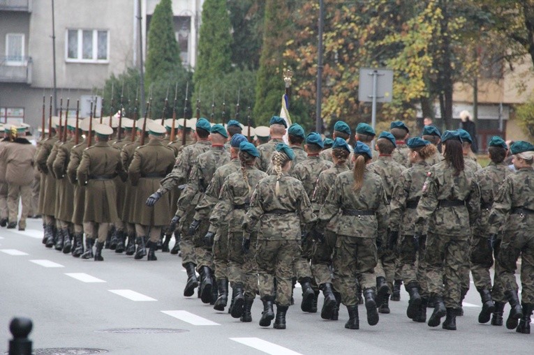 Odsłonięcie pomnika J. Piłsudskiego w Nowym Sączu