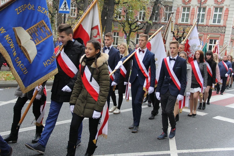 Odsłonięcie pomnika J. Piłsudskiego w Nowym Sączu