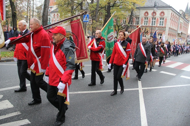 Odsłonięcie pomnika J. Piłsudskiego w Nowym Sączu