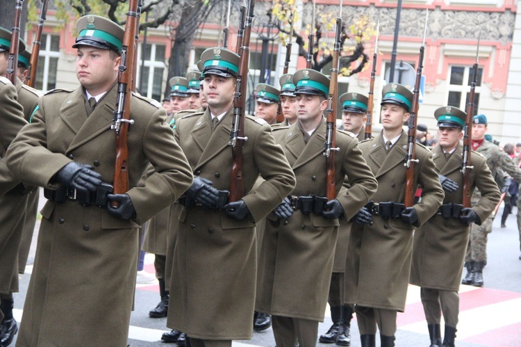 Odsłonięcie pomnika J. Piłsudskiego w Nowym Sączu