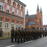 Odsłonięcie pomnika J. Piłsudskiego w Nowym Sączu