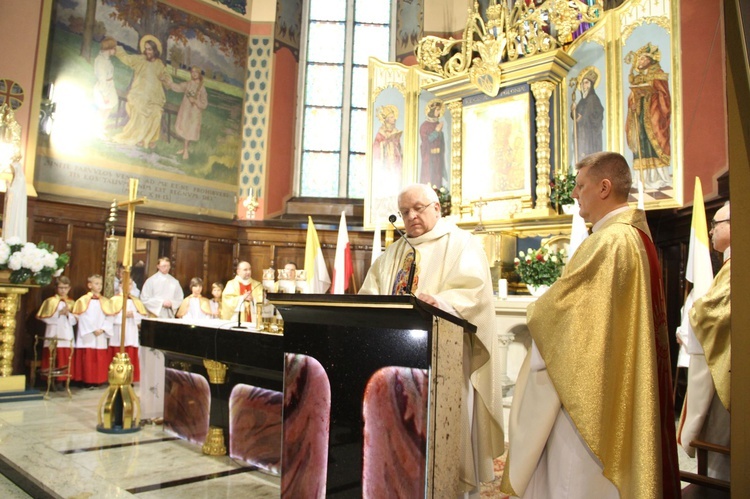 Odsłonięcie pomnika J. Piłsudskiego w Nowym Sączu