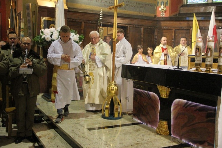 Odsłonięcie pomnika J. Piłsudskiego w Nowym Sączu