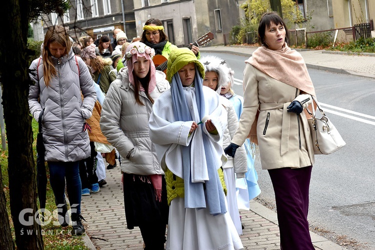 Bal wszystkich świętych w Głuszycy